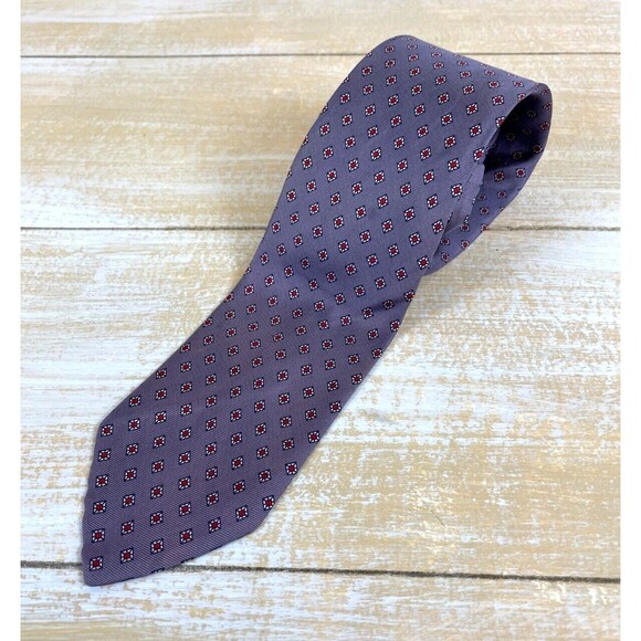 Saks Fifth Avenue Silk Mens Tie Lavender Purple Red White & Blue Diamond Pattern - Picture 6 of 7